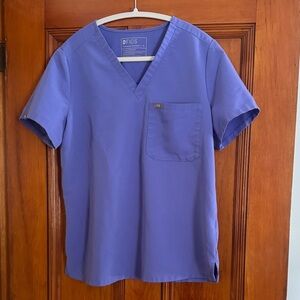 Figs women’s one pocket medium size top scrub